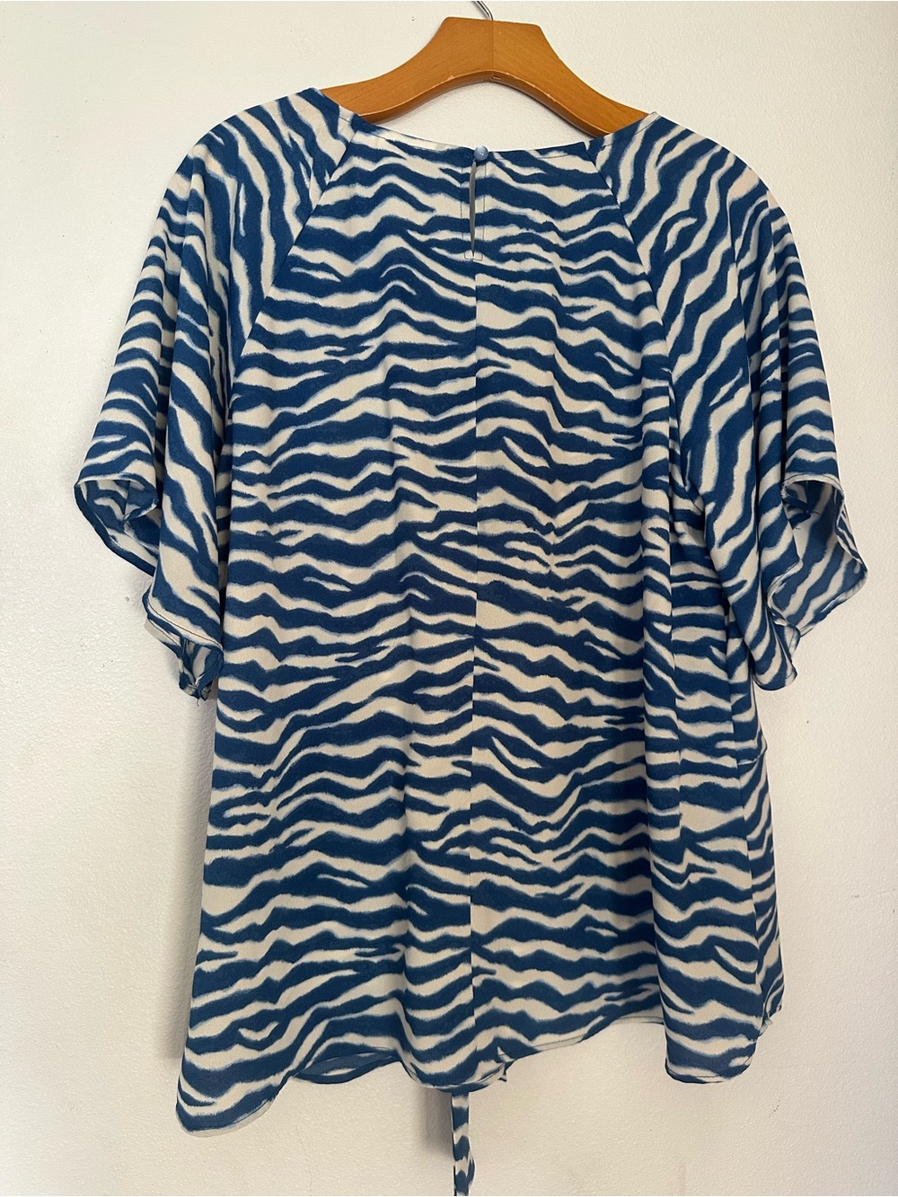 Short sleeve top - Picture 6 of 7